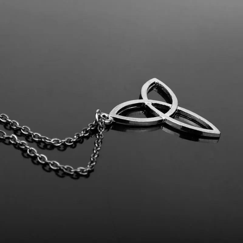 Celtic Vintage Trinity Knot Pendant Necklace