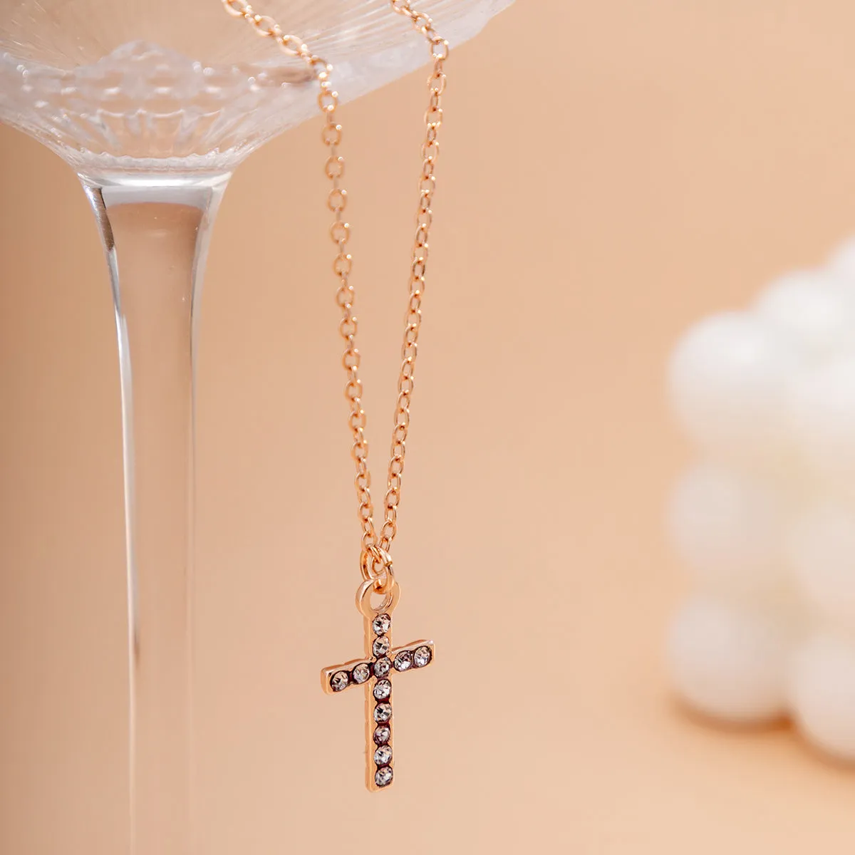 Gorgeous Minimalist Dainty Fashion Rhinestone Cross Pendant Necklace