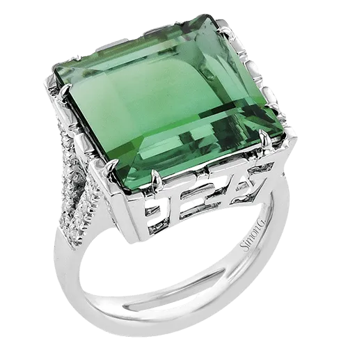 Green Tourmaline Ring In 18k Gold With Diamonds