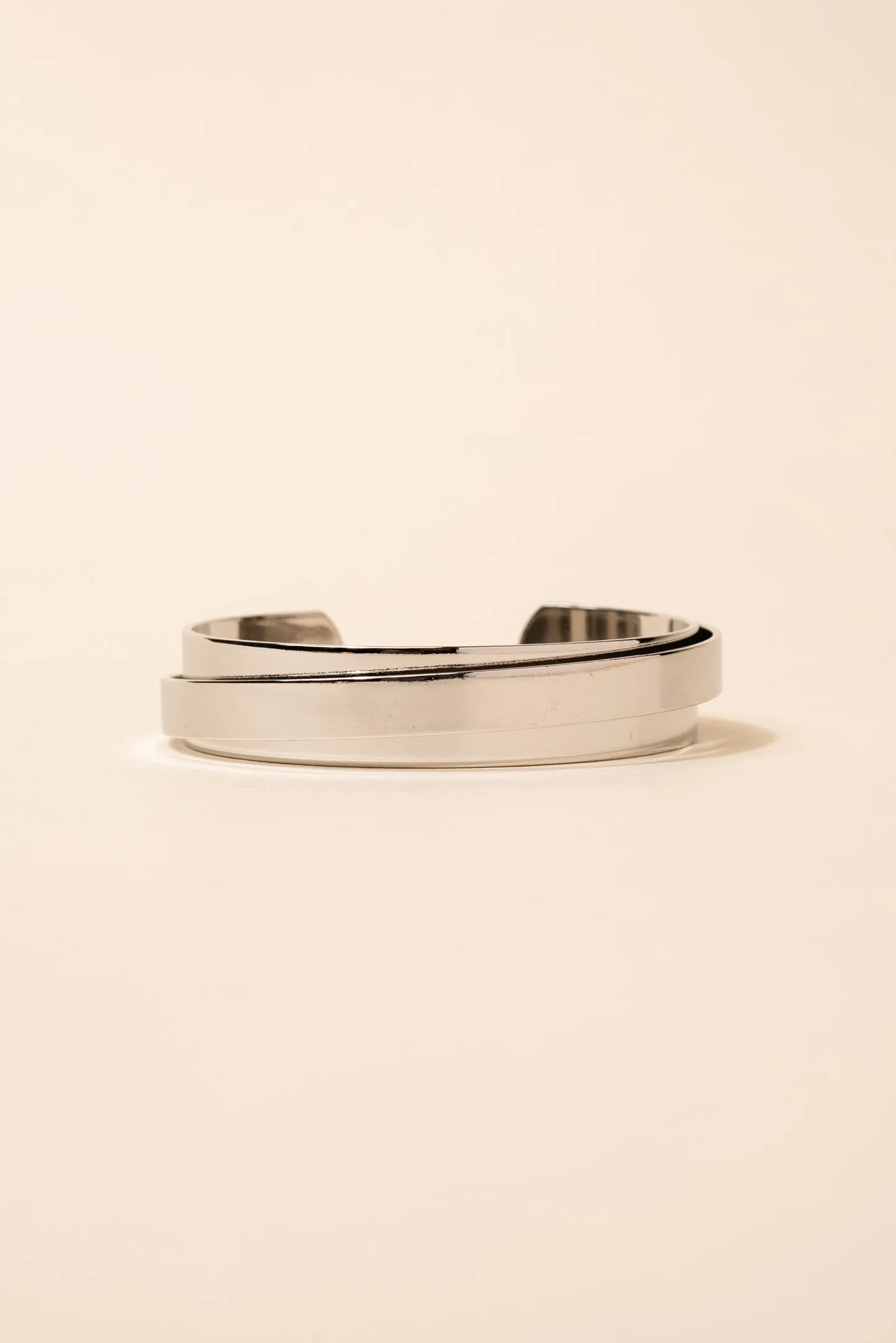 Leona Double Layer Metal Cuff