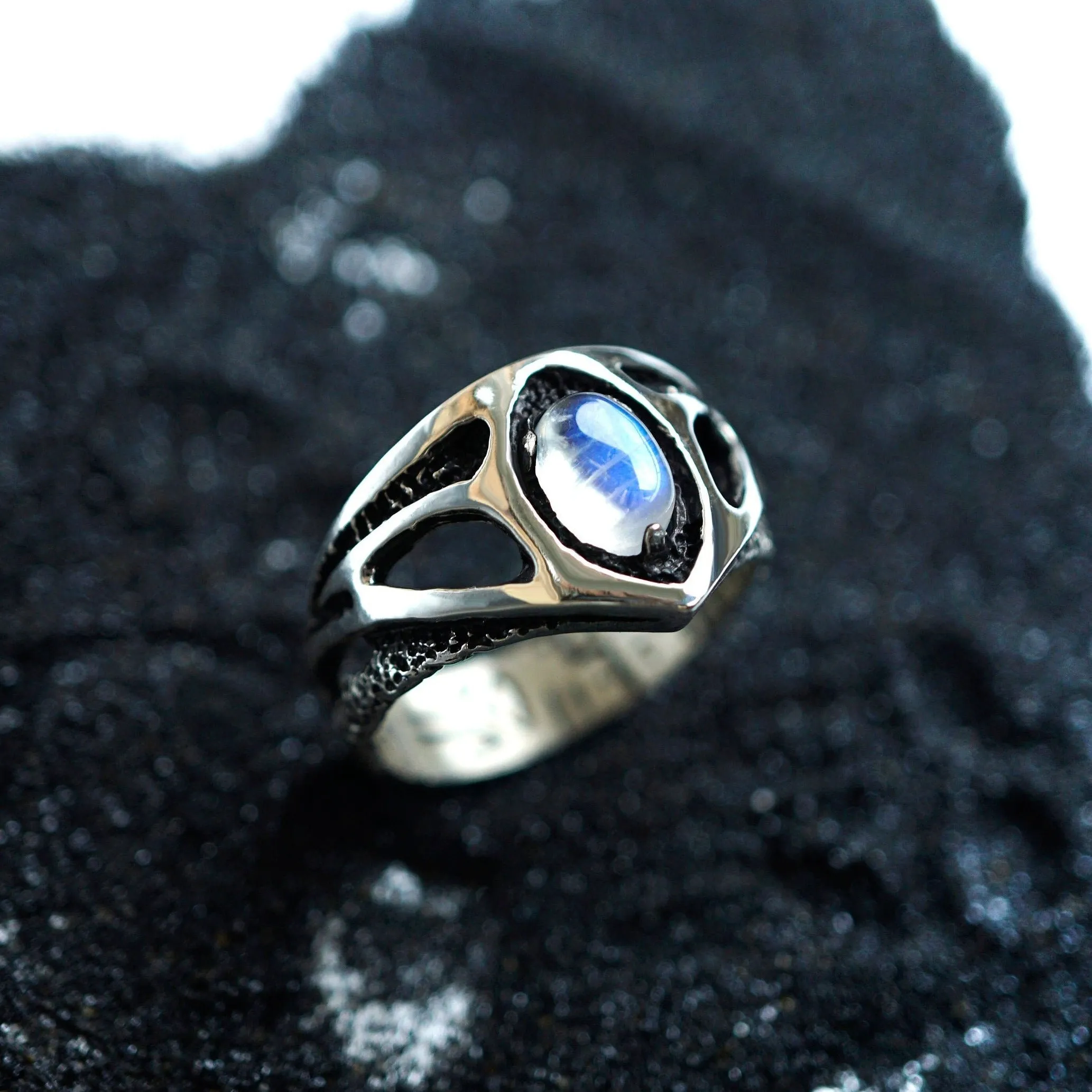 Moonstone ring TRINITY