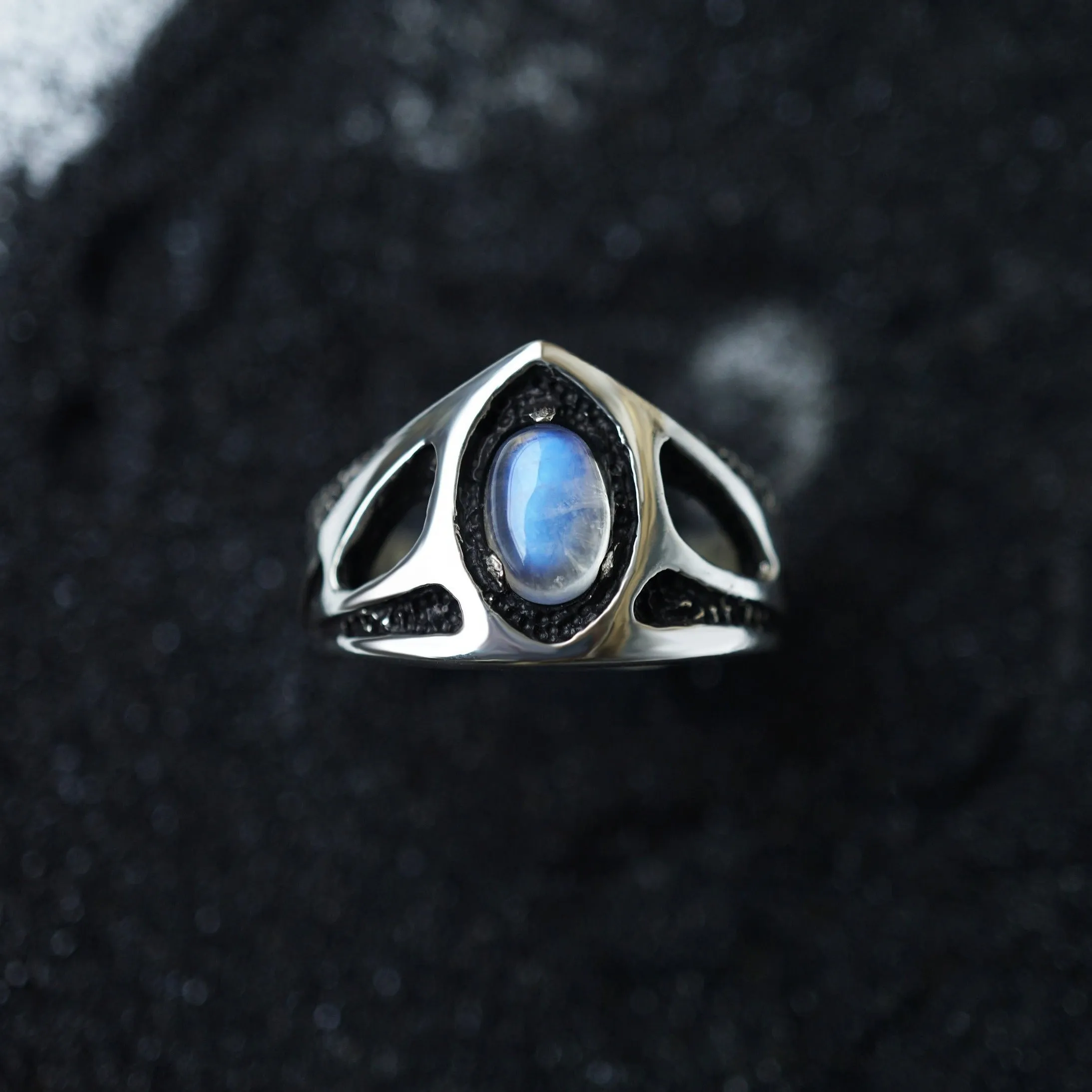 Moonstone ring TRINITY