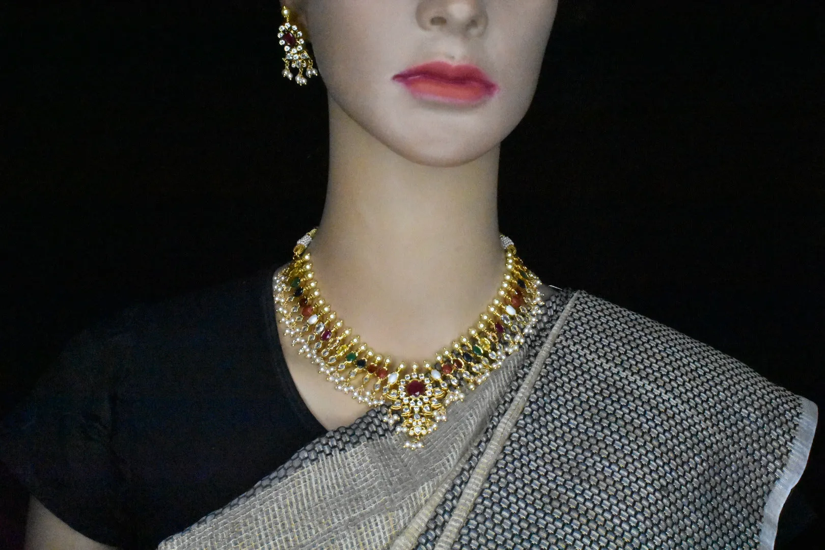 Navaratna Guttapusalu Necklace Set