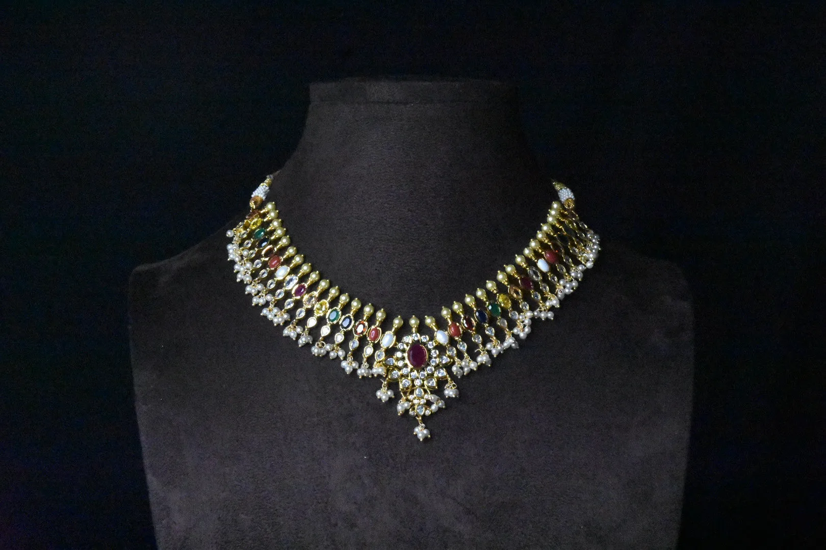 Navaratna Guttapusalu Necklace Set