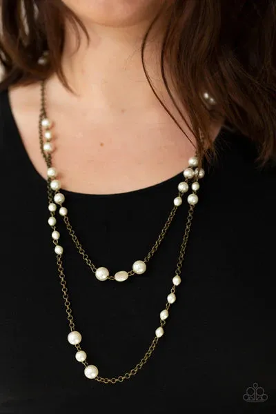 Paparazzi necklace - Pearl Promenade - Brass