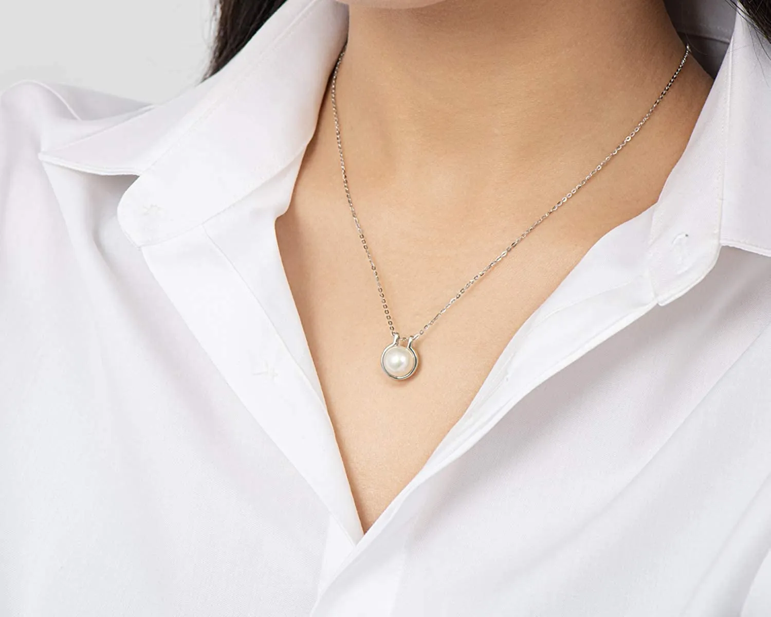 Pearl Necklace,Freshwater Cultured Simple Pearl Round Circle Pendant Sterling Silver Chain Jewelry Christmas Gifts for Women(Size:8.5-9mm)