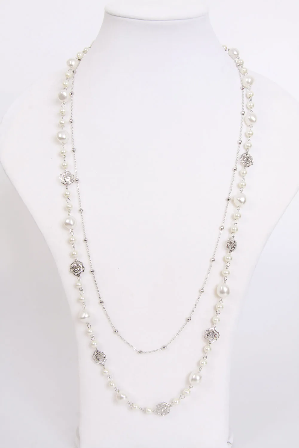 Pearls and Roses Necklace