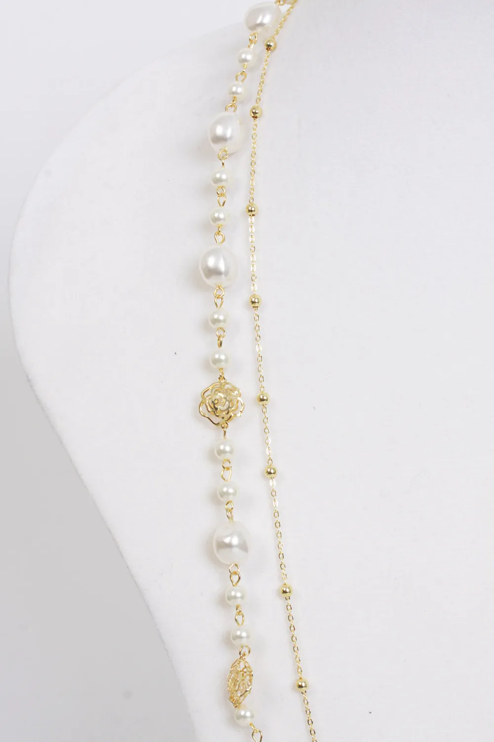 Pearls and Roses Necklace