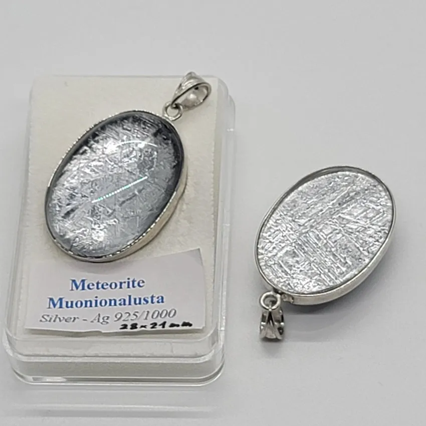 Pendant, Meteorite Oval 1.1 x .83 10.44gr SS