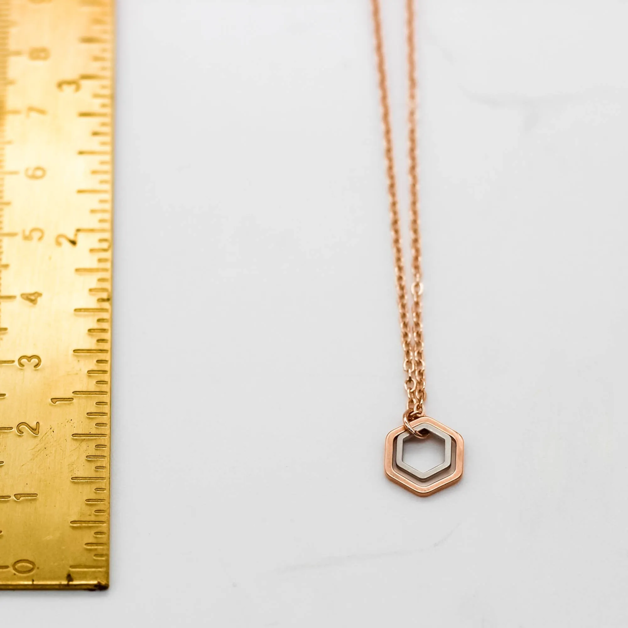 "Le Contour" Mini Hexagon Gold Necklace