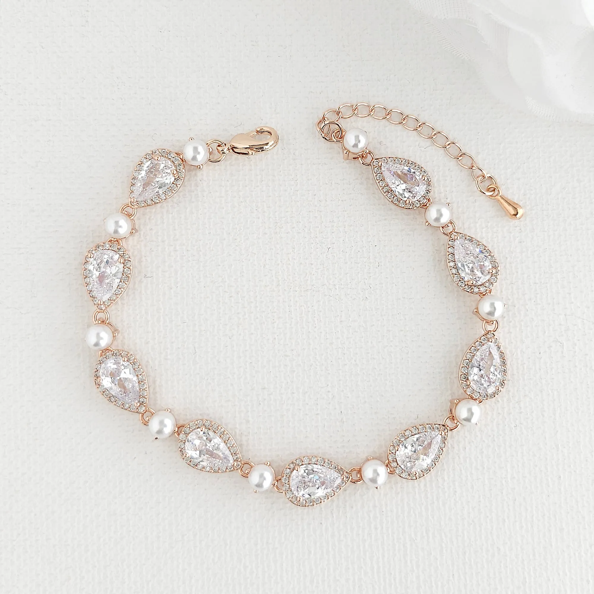 Rose Gold Bracelet with Pearls-Emma