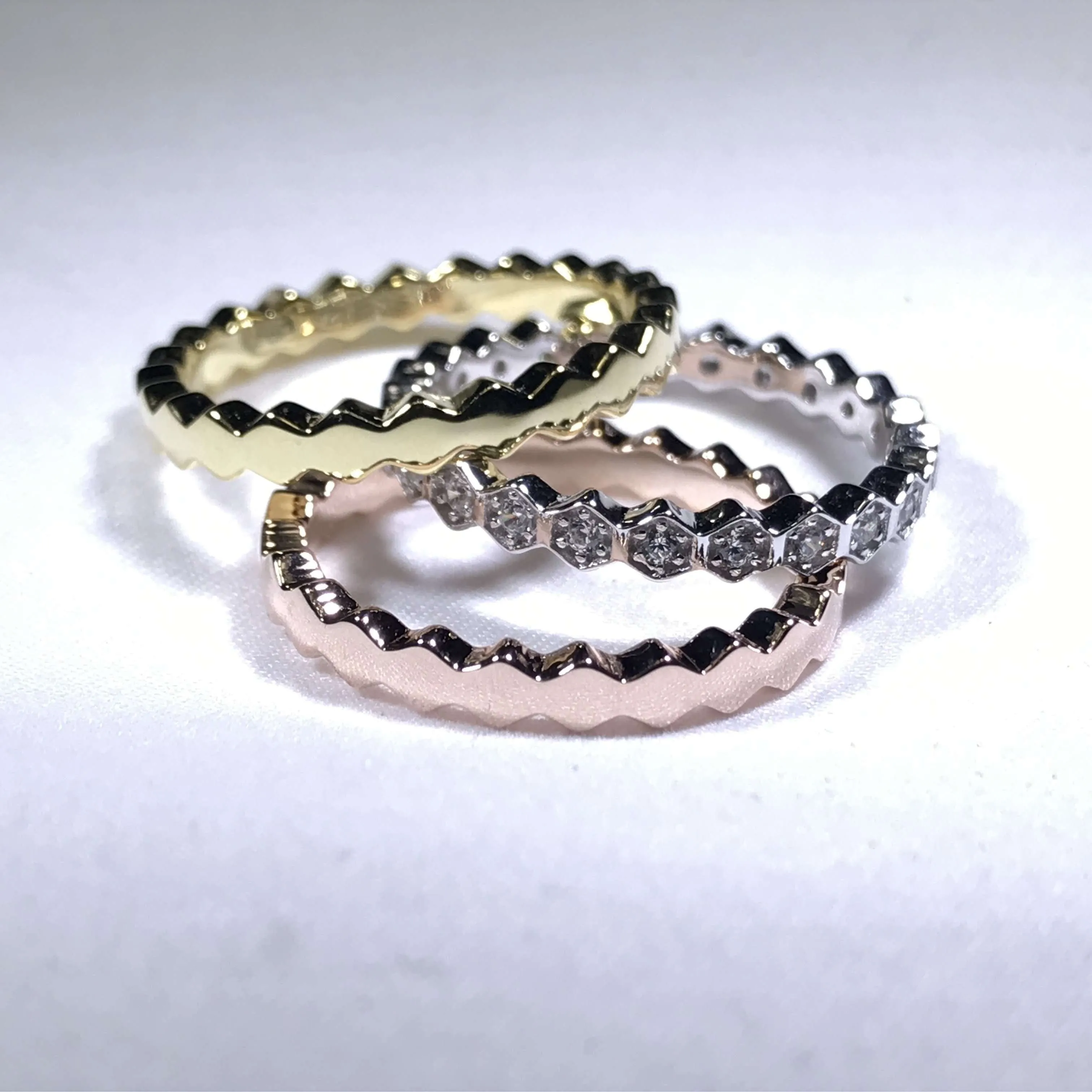 Set Of Tricolor Rings With Hexagon Shape