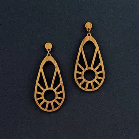 Sundial Pendant Earring