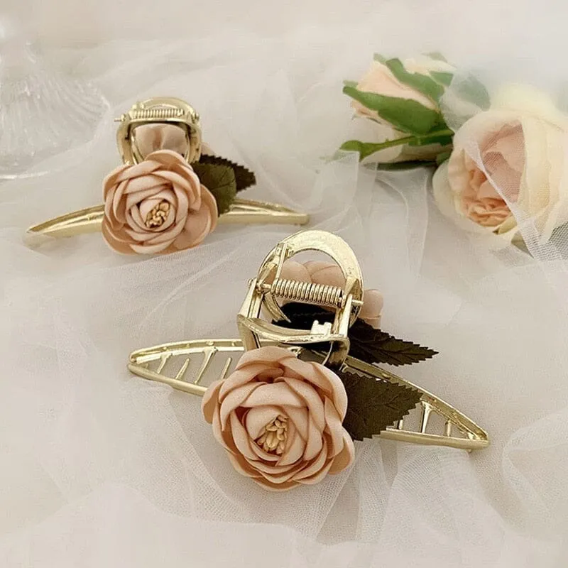 Temperament Champagne Flower Hair Claws