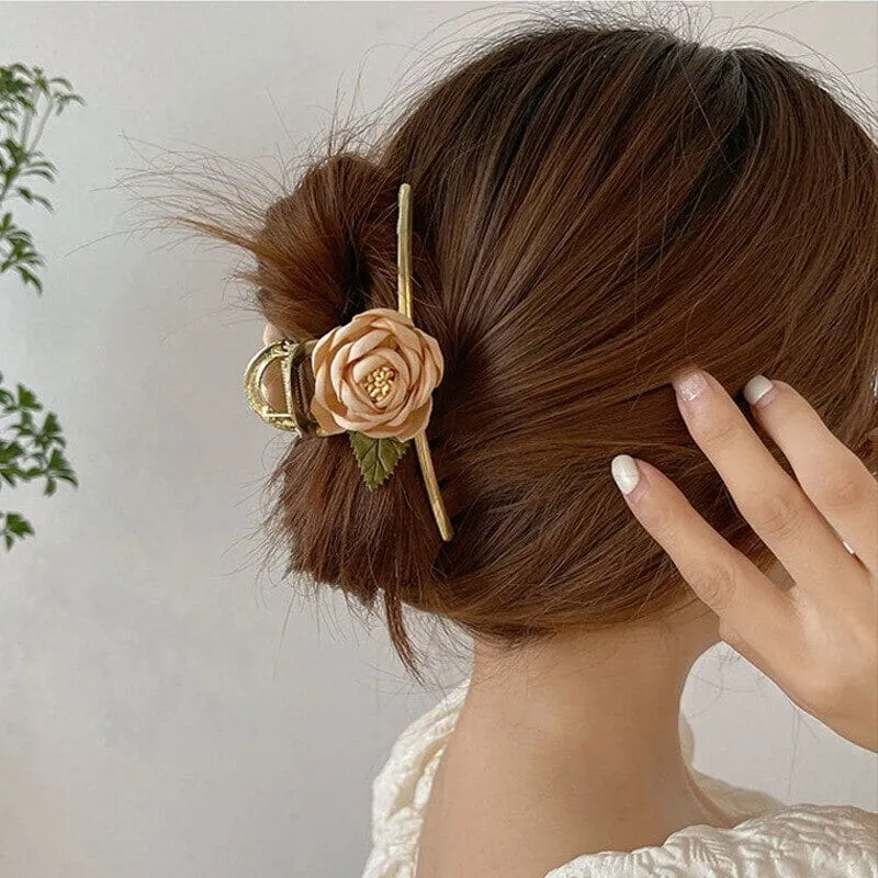 Temperament Champagne Flower Hair Claws